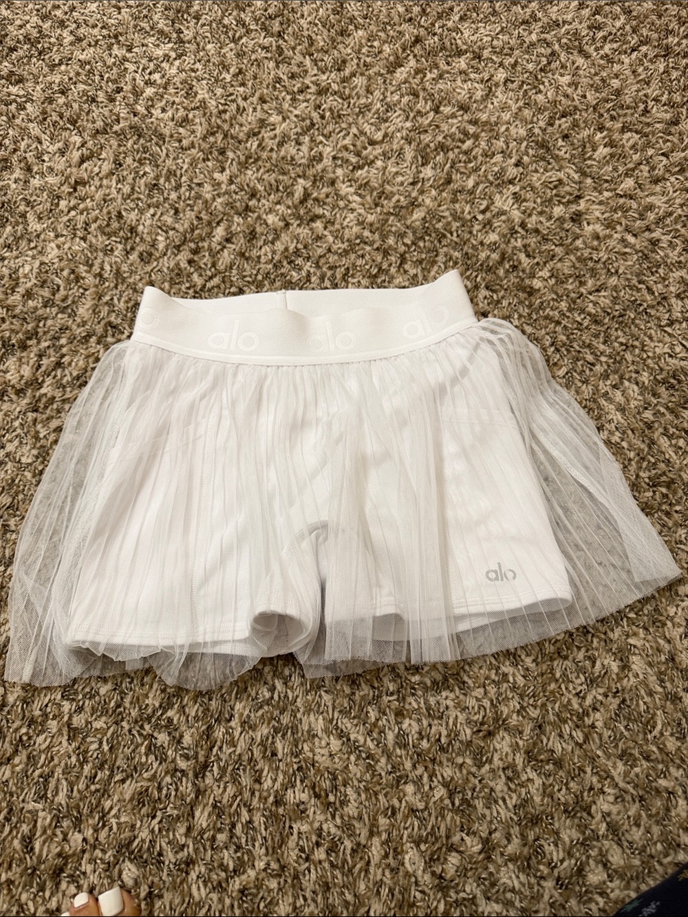 ALO skort